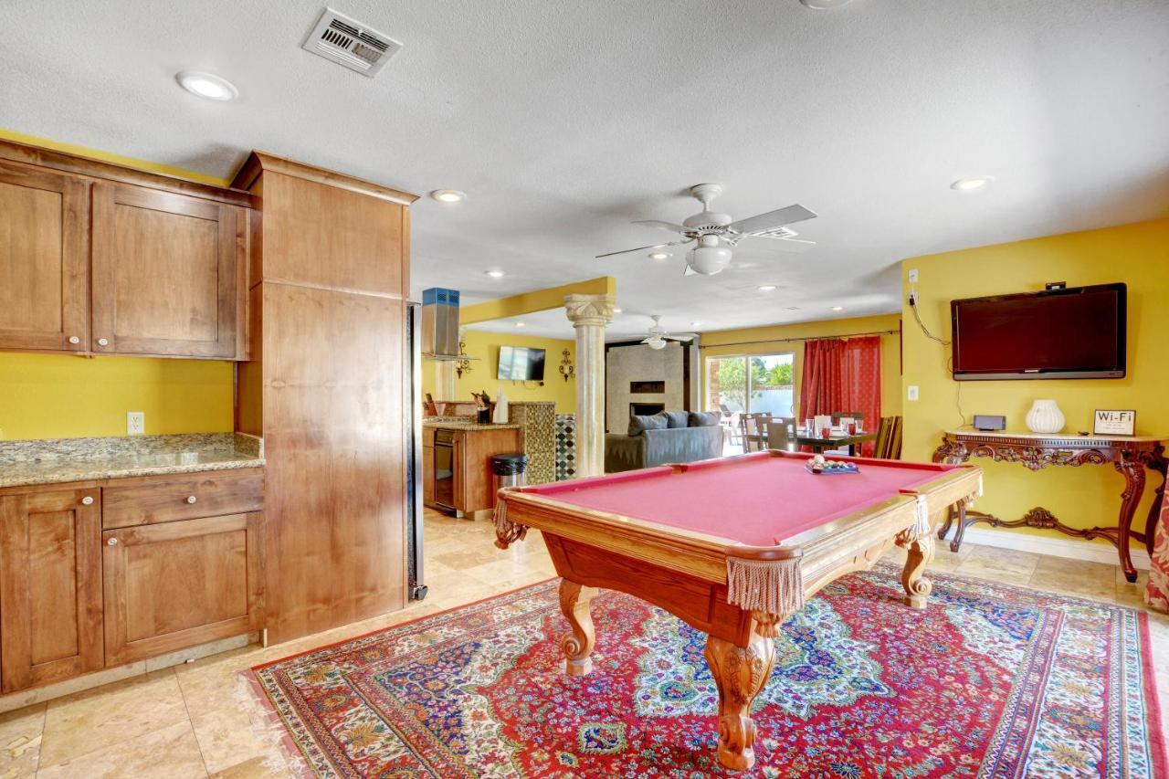 Vegas Elegance! Pool Table&sparkling Pool! *